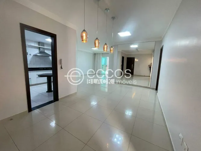Apartamento à venda, 3 quartos, 2 suítes, 3 vagas, Saraiva - Uberlândia/MG