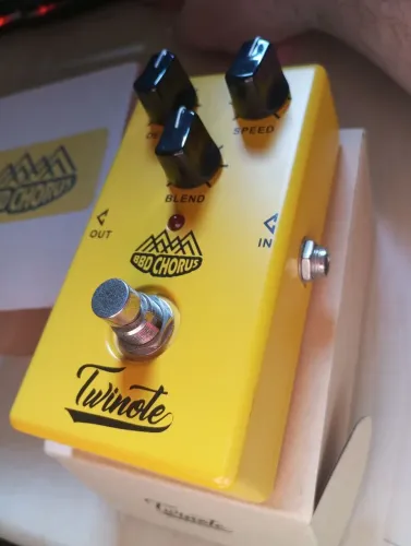 Pedal Twinote Chorus (Nux)