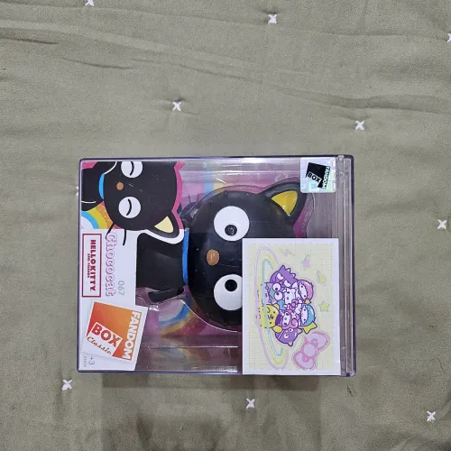 Boneco Chococat Hello Kitty - Fandom Box Classic (Com Caixa Acrílica)