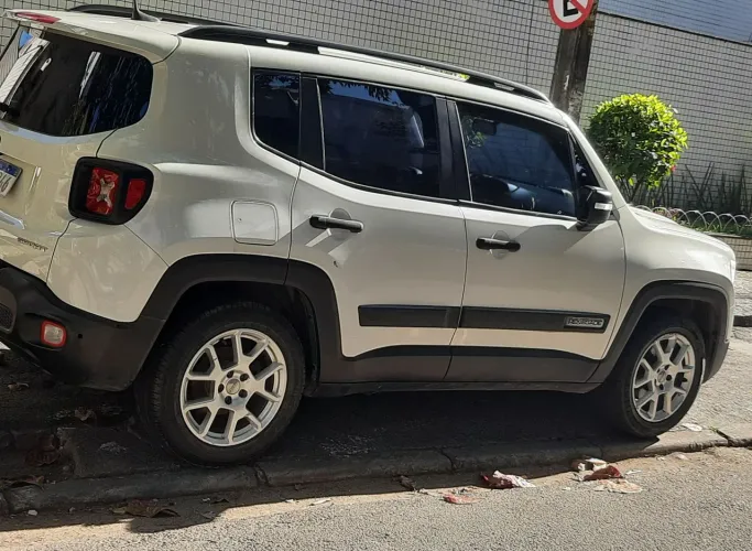 Jeep Renegade Sport 1.8 4X2 Flex 16V Aut. 2021