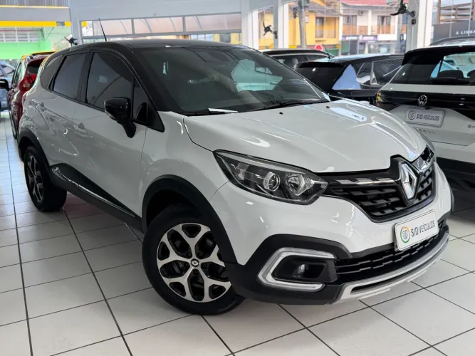 Renault Captur Intense 1.3 TB 16V Flex 5P AUT 2022
