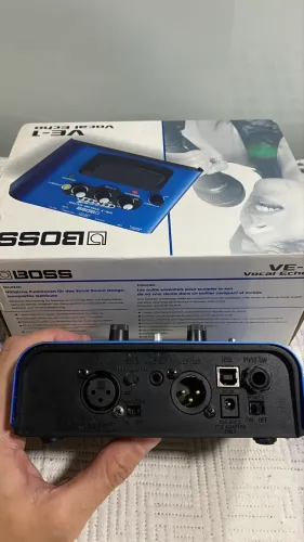 PEDAL VOCAL BOSS VE-1