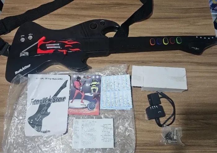 Guitarra Rock Star PS2 PS3 Wii Completa na Caixa