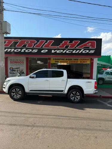 Chevrolet S10 Pick-up LTZ 2.5 Flex 4X2 CD 2017