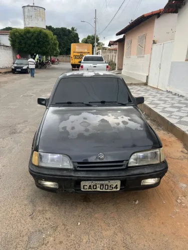 Chevrolet Monza GLS/ Hi-tech 2.0 EFI 2P E 4P 1994
