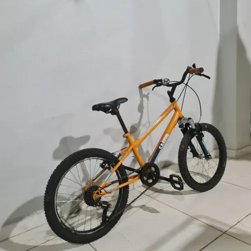 Bike Caloi aro 20 em bom estado