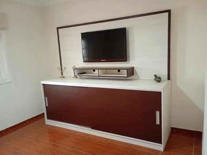 Painel com sala de tv