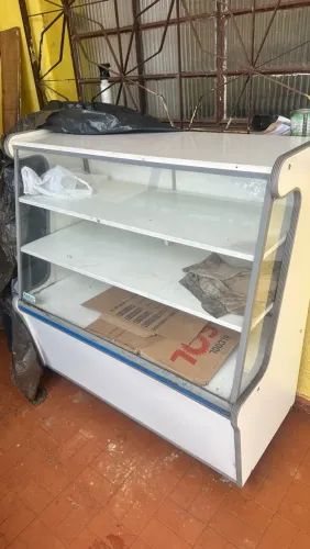 Balcão vitrine para lojas