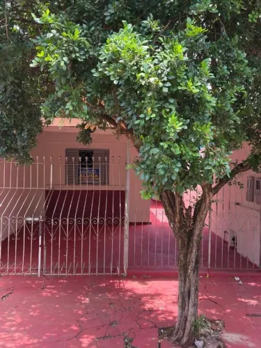 Casa com 2 dormitórios para alugar, 80 m² por R$ 1.300,00/mês - Vila Industrial - Sertãozi