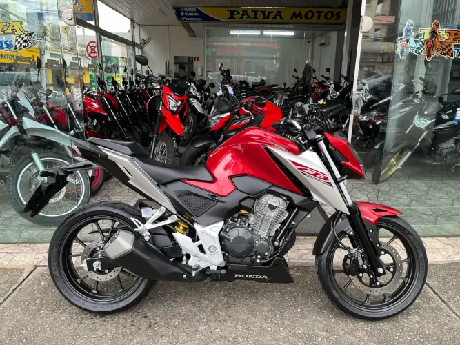 Cb Twister 300 ABS 2026 1.500 KM