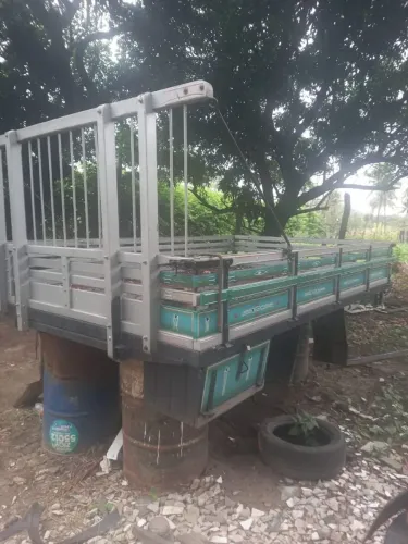 Carroceria h100 e kia bongo