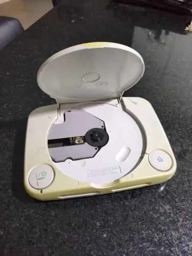 Psone liga e não dá vídeo ( vai só o videogame)