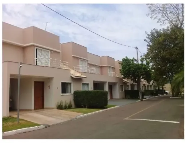 Casa no condomínio arvoredo Ipase em VG Casa com energia solar , poço artesiano e Planeja