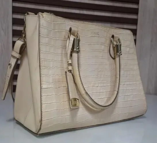 Bolsa Schutz Original Off White Croco - Elegante e Sofisticada