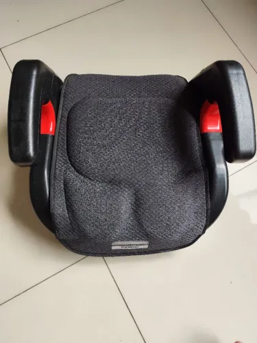 Assento de elevação Peg-Pérego Protege - 15 até 36kg
