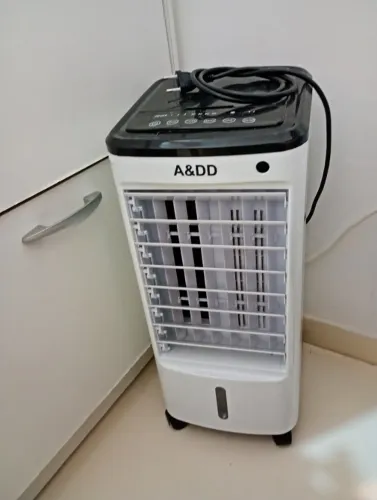 Climatizador de ar pouco uso