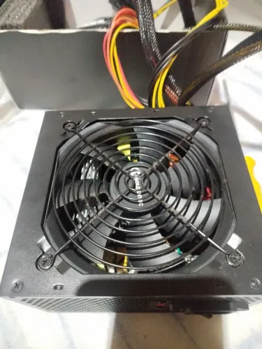 Fonte de Alimentação Goldentec 500W Real ATX - Excelente Estado