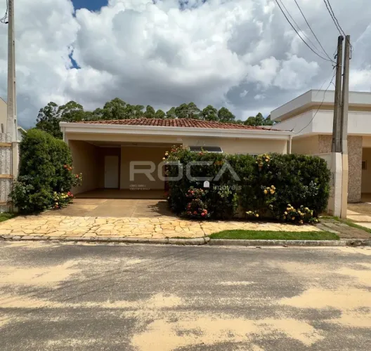 Casa à Venda em Condomínio no Bosque de São Carlos - 3 Dormitórios e Suíte