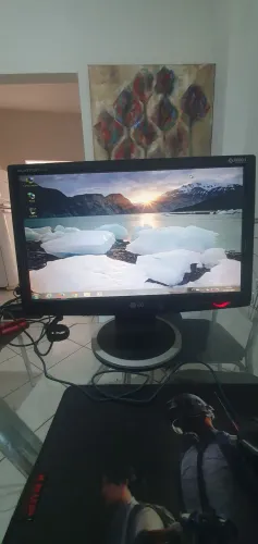 Monitor LG Flatron W1943C-PF