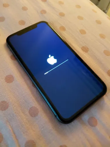 IPHONE 11 128GB SEM DETALHES BATERIA 100%