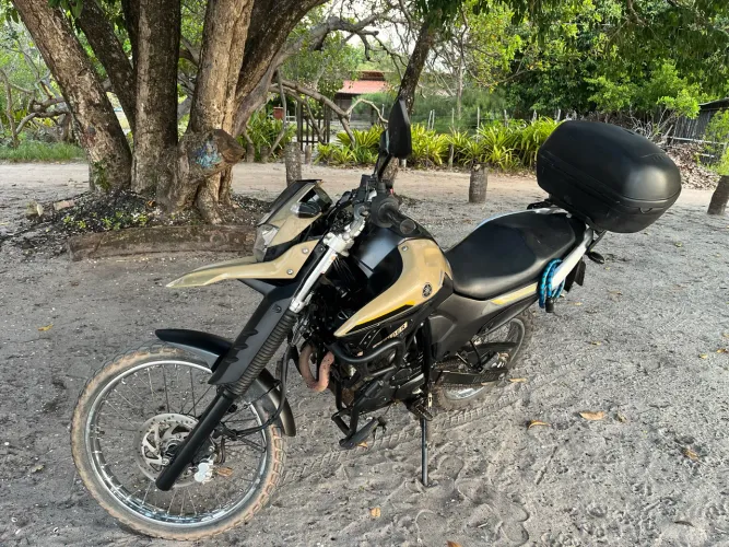 Moto Yamaha XTZ 250 Lander 2024