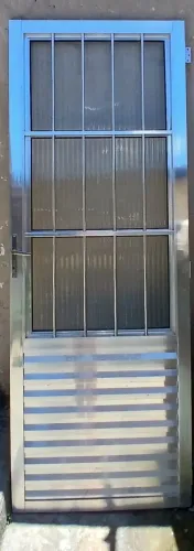 Porta de alumínio