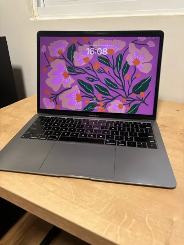 MacBook Air Retina 13? - Intel Core i5 - 8GB