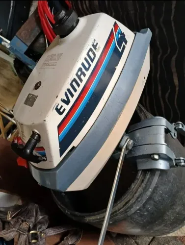 Motor de Barco/Caiaque Evinrude 4HP