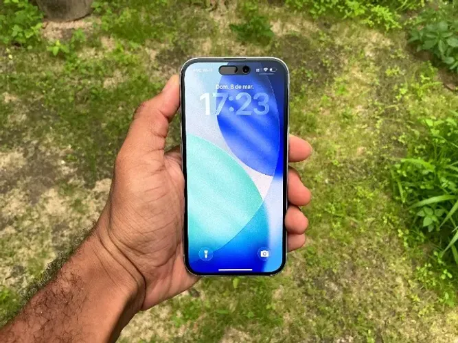 iPhone 15 128GB