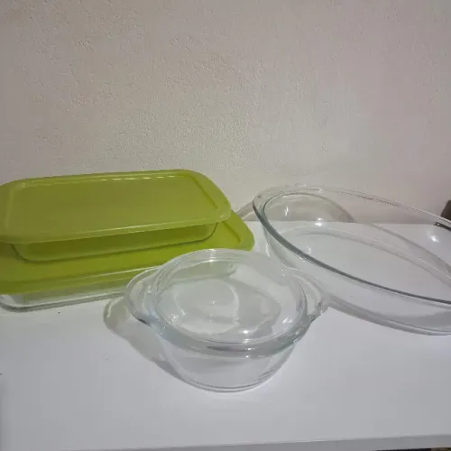 Kit Marinex Tigela Assadeira Forma Pirex em Vidro Temperado com Tampa 4 Peças