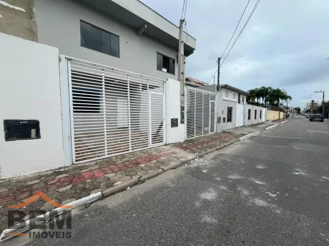 Sobrado para aluguel em Itajaí - São João