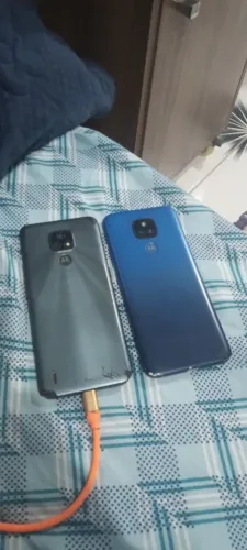 vendo 2 celular pra retirada de peças 