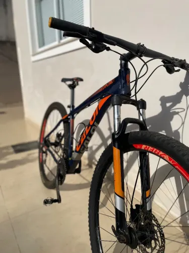 Bicicleta Caloi Explorer Sport Mountain Bike Aro 29