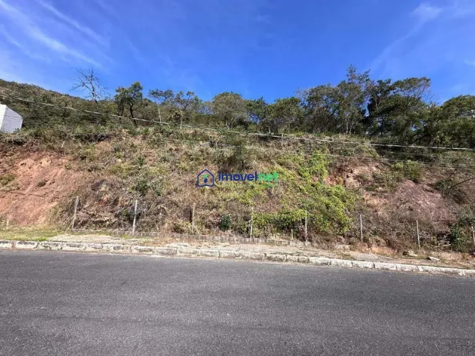 Lote à venda com 528 m2 no Buritis/ Belo Horizonte