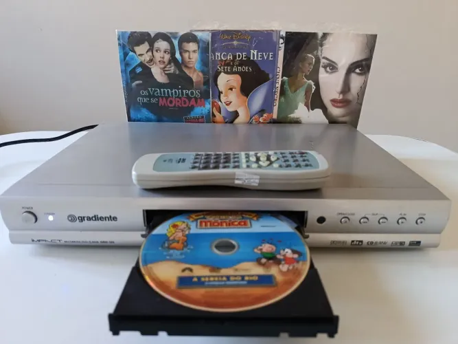 Dvd e CD Player Gradiente Digital Original Com Controle e 3 Filmes 