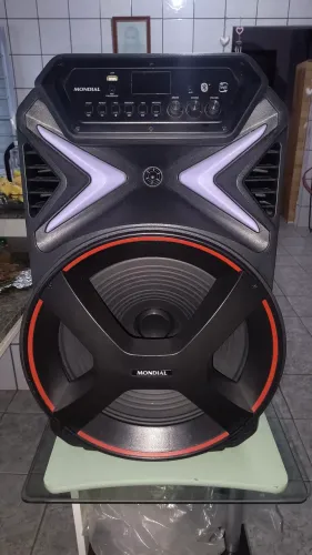 Caixa amplificada de som Mondial CM-700