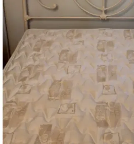 Cama de casal tubular desmontável com colchão ortobom