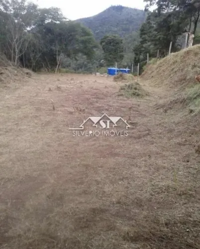 Terreno- Petrópolis, Araras
