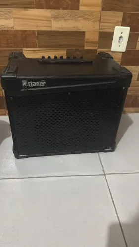 Amplificador Cubo Para Baixo Staner Shout 110b 100W RMS - Excelente Estado