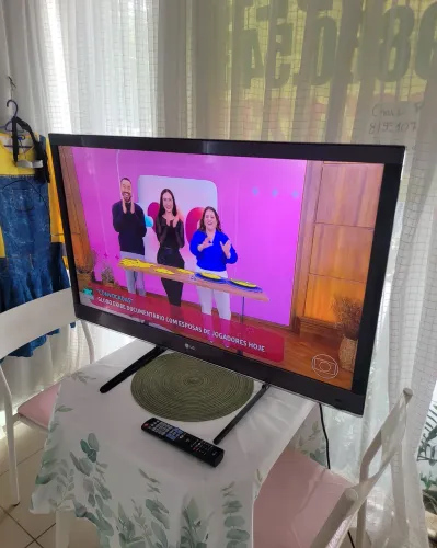 TV LG 42 polegadas