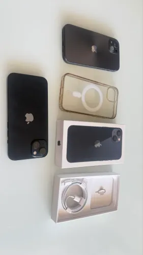 iPhone ? 13