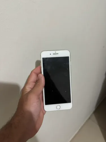 IPHONE 8 PLUS