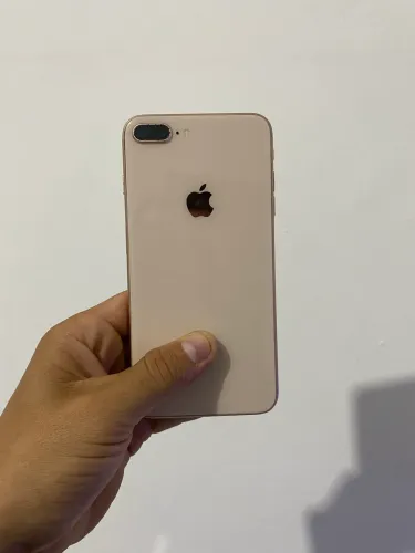 iPhone 8 Plus 64 GB