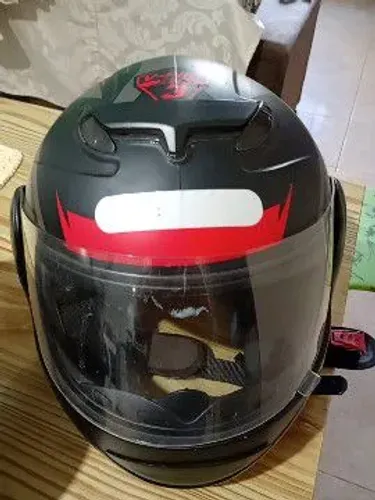 CAPACETE