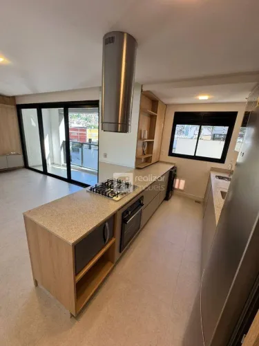 Apartamento com 2 dormitórios à venda, 80 m² por R$ 1.736.322,25 - Centro - Florianópolis/