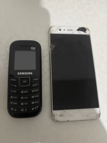 Celulares para retirada de peças
