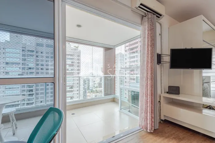 Apartamento mobiliado à venda em São Paulo-SP, Vila Mariana: 1 quarto, 1 banheiro, 1 vaga 