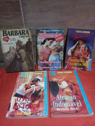 Lote de livros vintage anos 80 com todas as páginas 