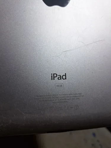 Ipad a1395 com tela quebrada .retirada de pecas 