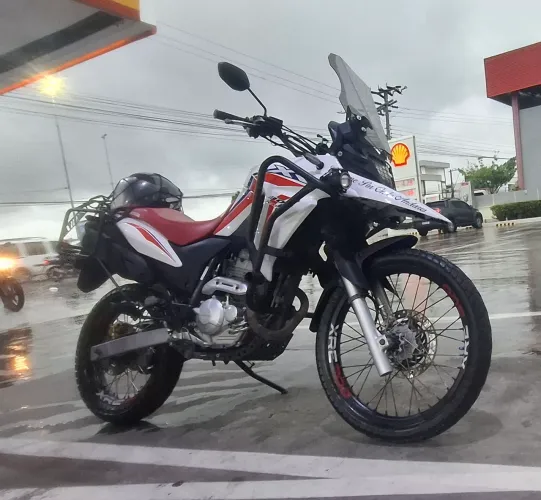 Linda xre sem nada pra fazer